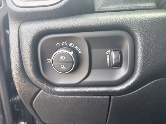 New 2026 RAM 3500 Tradesman w/ Chrome Appearance Group A AWD/4WD image 19