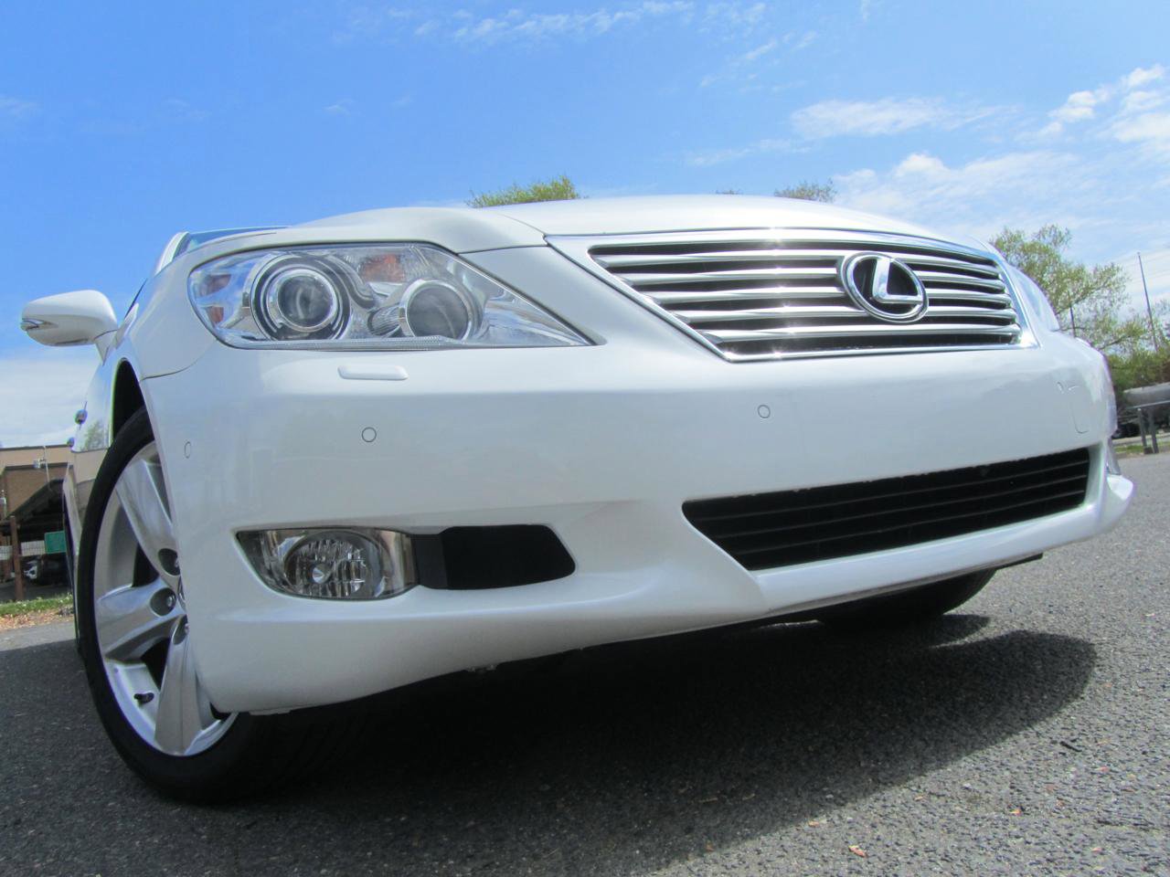 Used 2011 Lexus LS 460 Luxury w/ Luxury Value Edition image 1