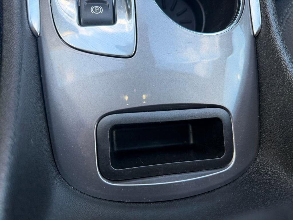 Used 2023 Chevrolet Malibu LT w/ Redline Edition image 17