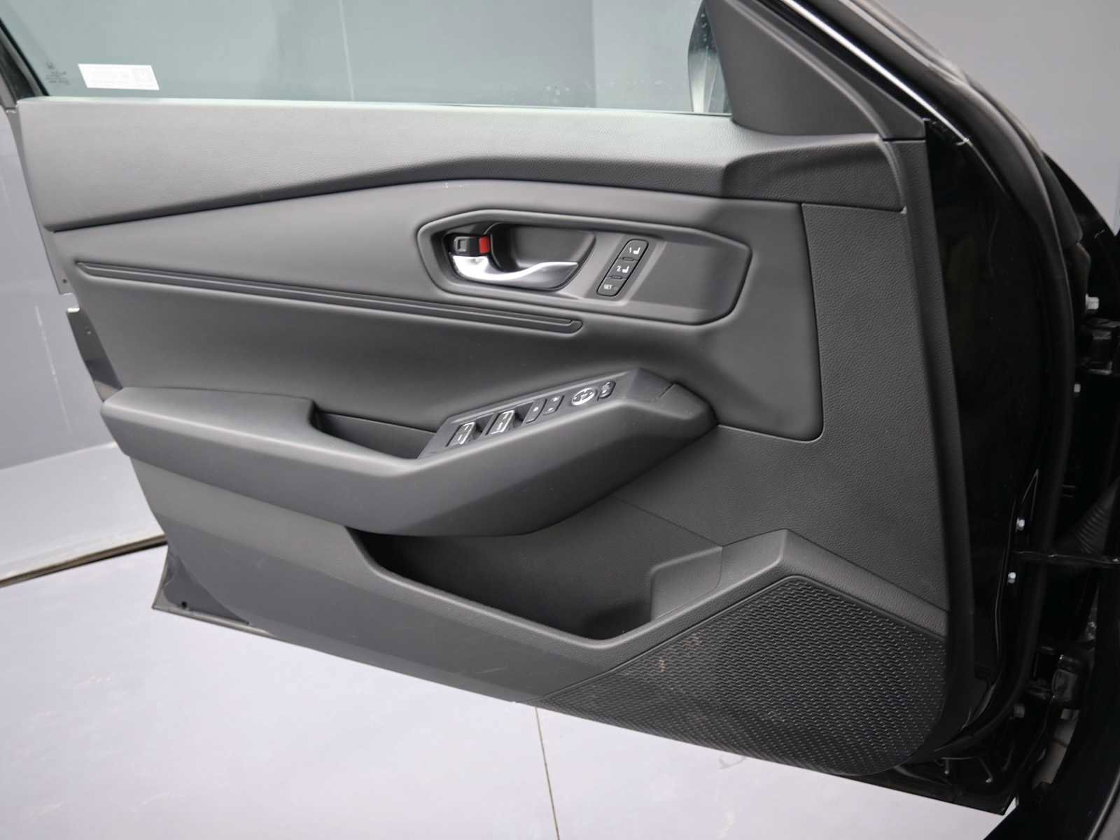 Used 2023 Honda Accord EX-L image 10