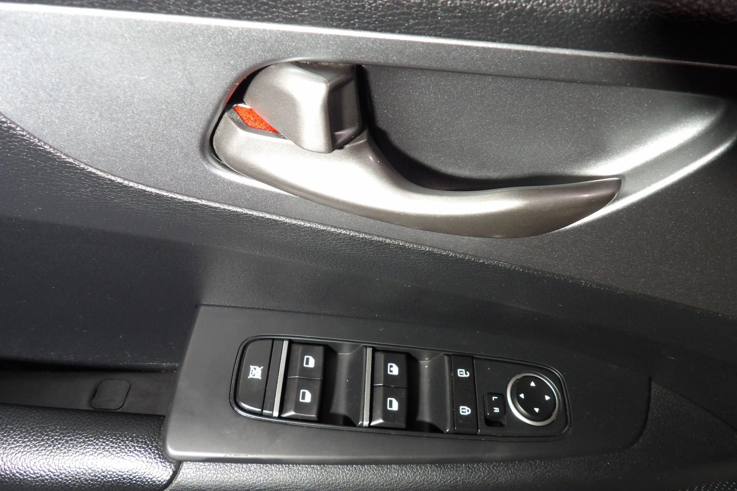 Used 2021 Kia Forte LXS image 8