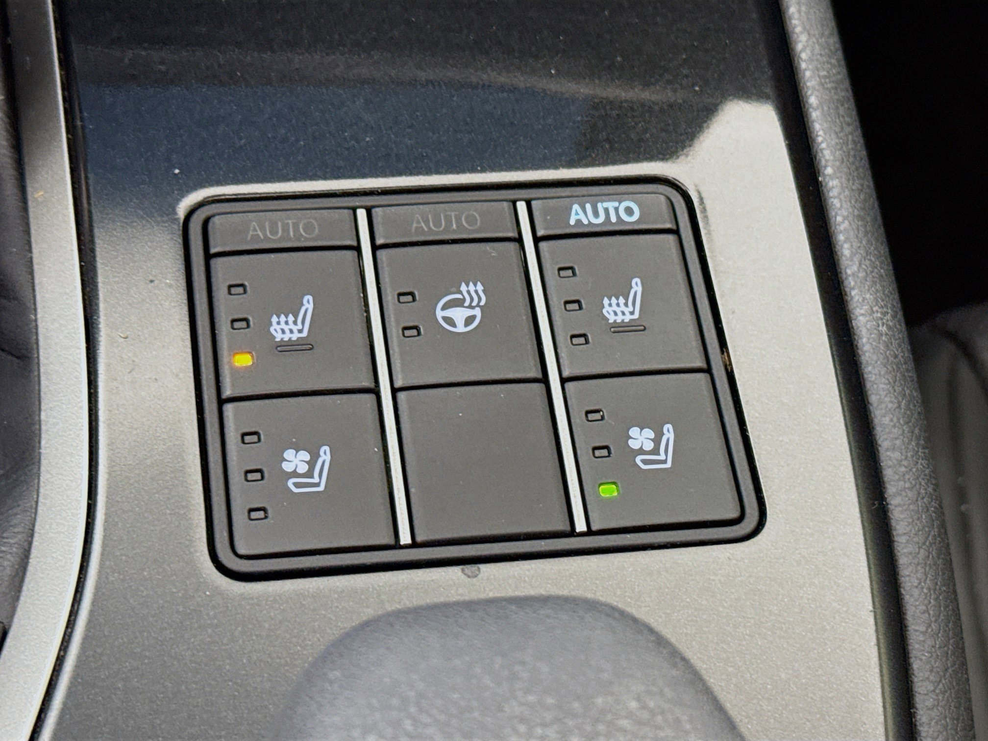 Used 2023 Lexus UX 250h F Sport image 21