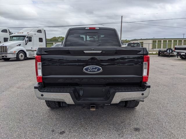 Used 2019 Ford F250 Lariat w/ Chrome Package image 5