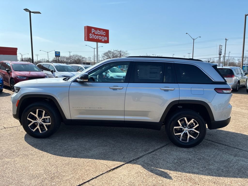 New 2025 Jeep Grand Cherokee Limited image 2