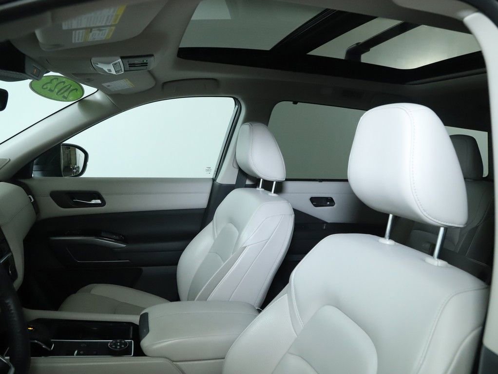 Certified 2023 Nissan Pathfinder SL w/ SL Premium Package image 22