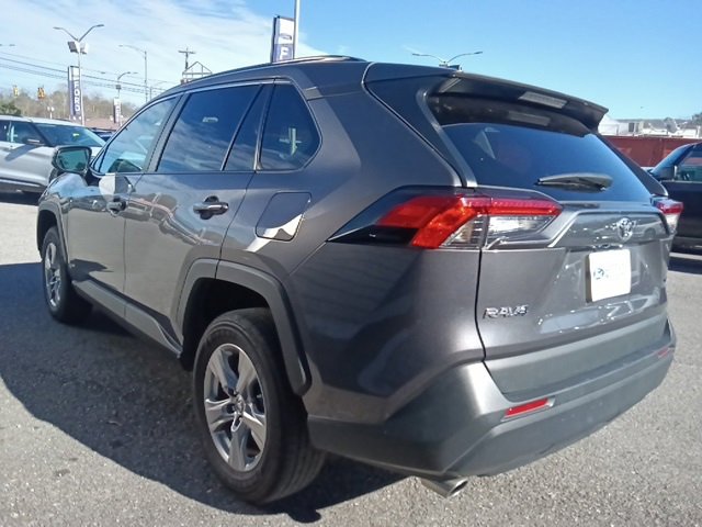 Used 2024 Toyota RAV4 XLE image 5