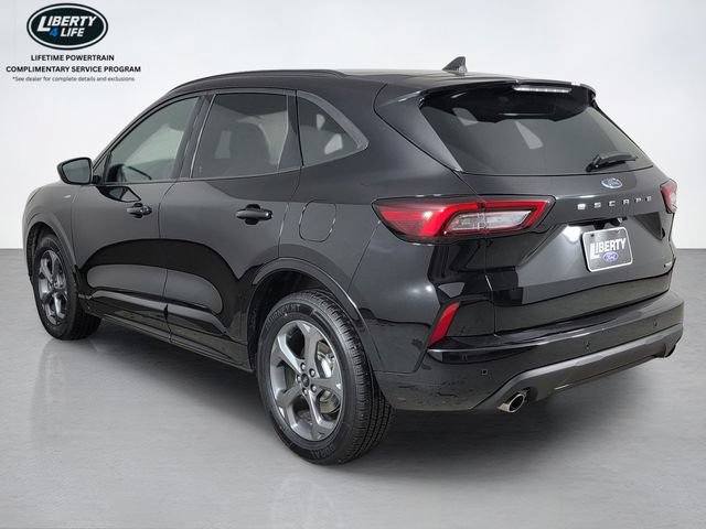Used 2023 Ford Escape ST-Line w/ Tech Pack #1 AWD/4WD image 5