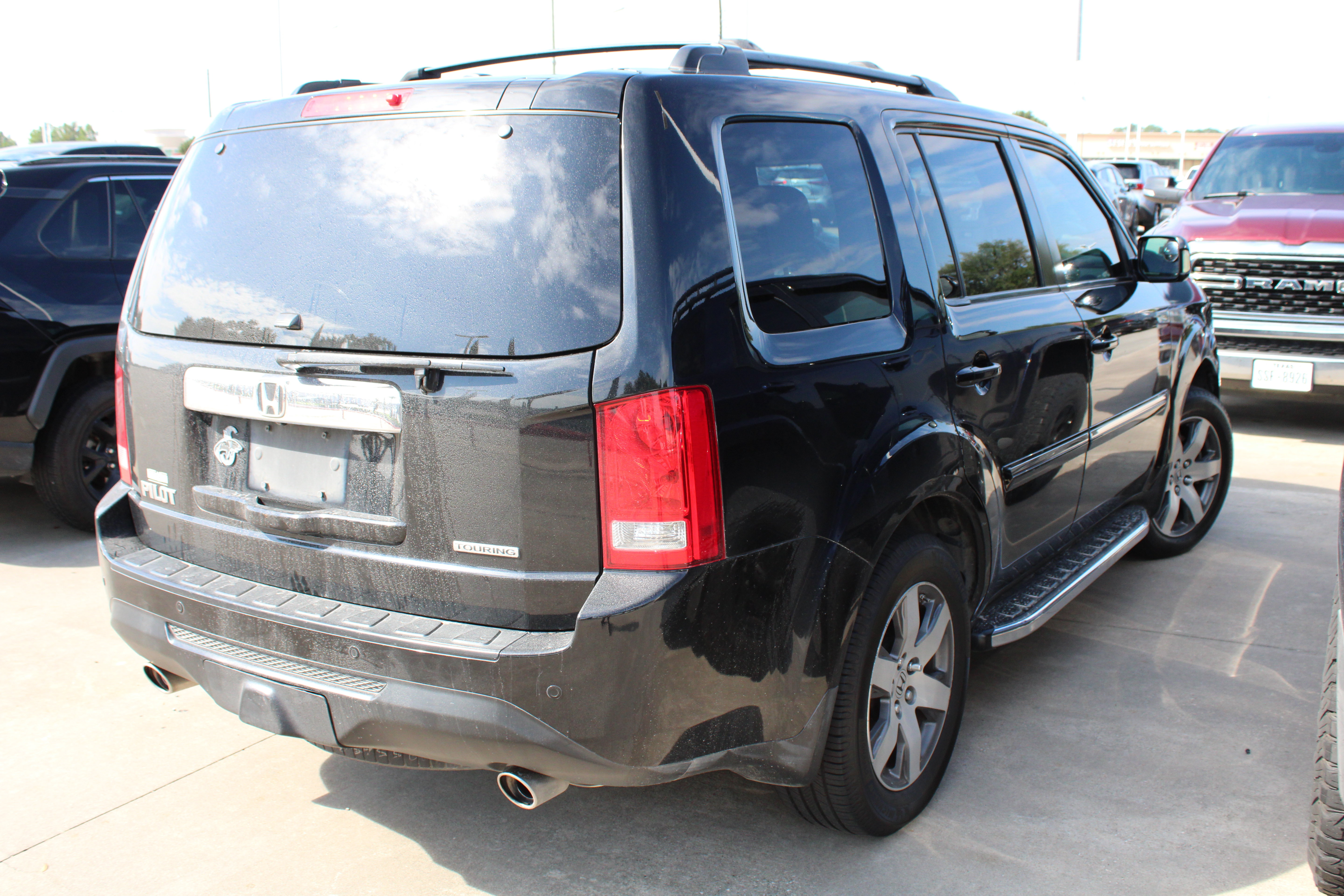 Used 2015 Honda Pilot Touring image 11
