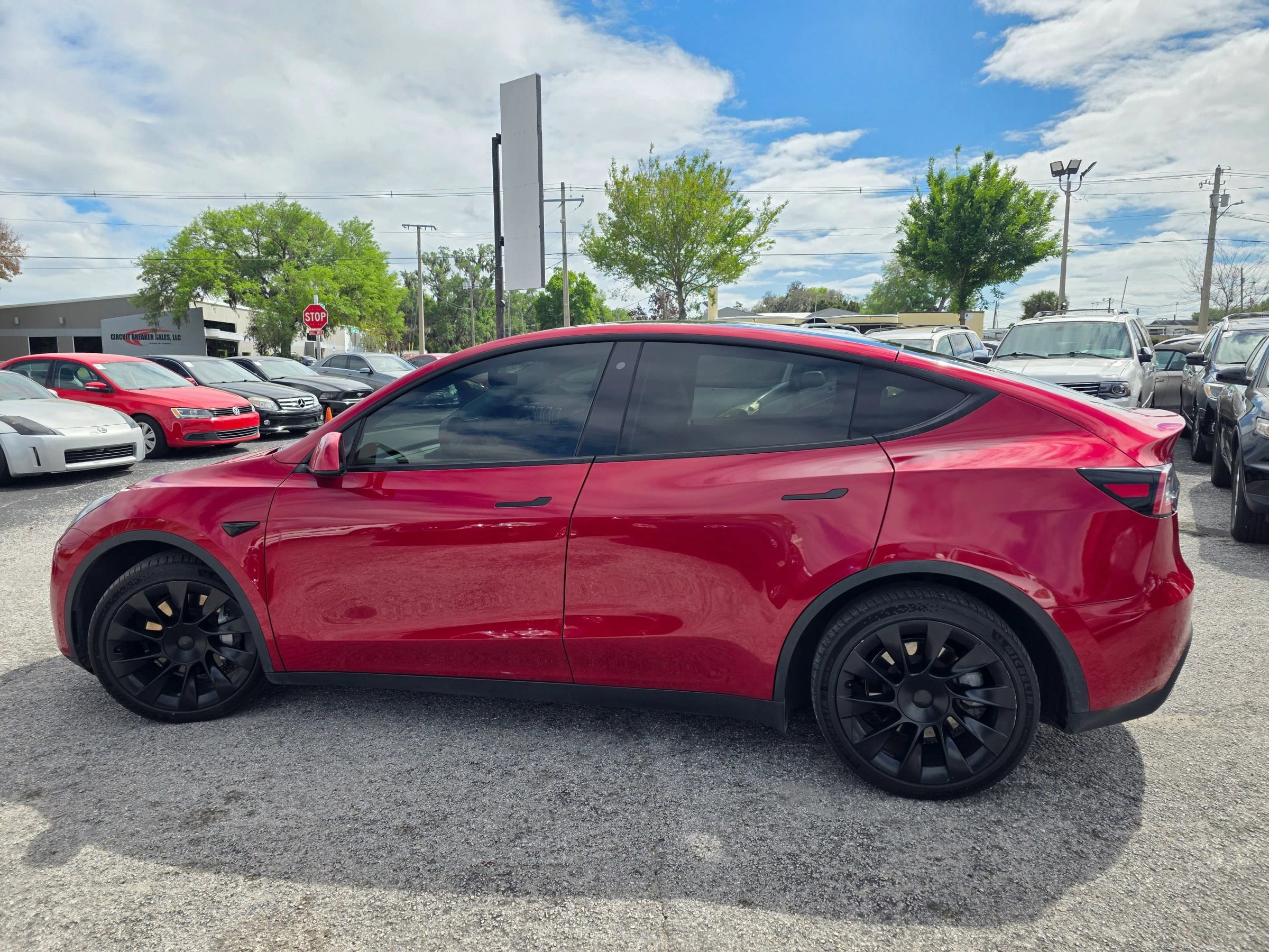 Used 2020 Tesla Model Y Long Range image 4