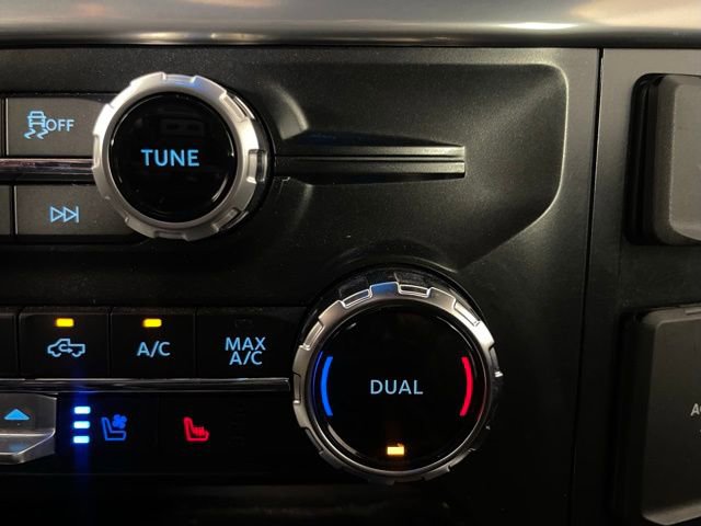 Used 2025 Ford F150 Lariat w/ Equipment Group 501A Mid image 12