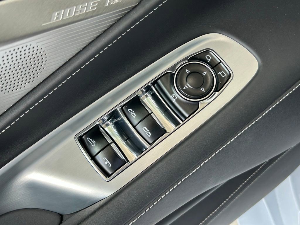 Used 2024 Chevrolet Corvette Stingray Premium Conv w/ Battery Protection Package image 52