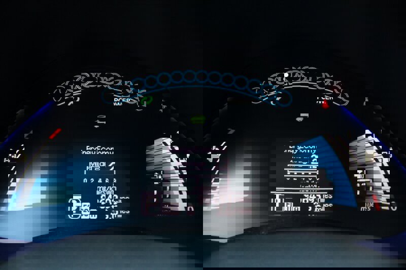 Used 2015 Nissan Leaf S w/ Charge Package FWD image 7