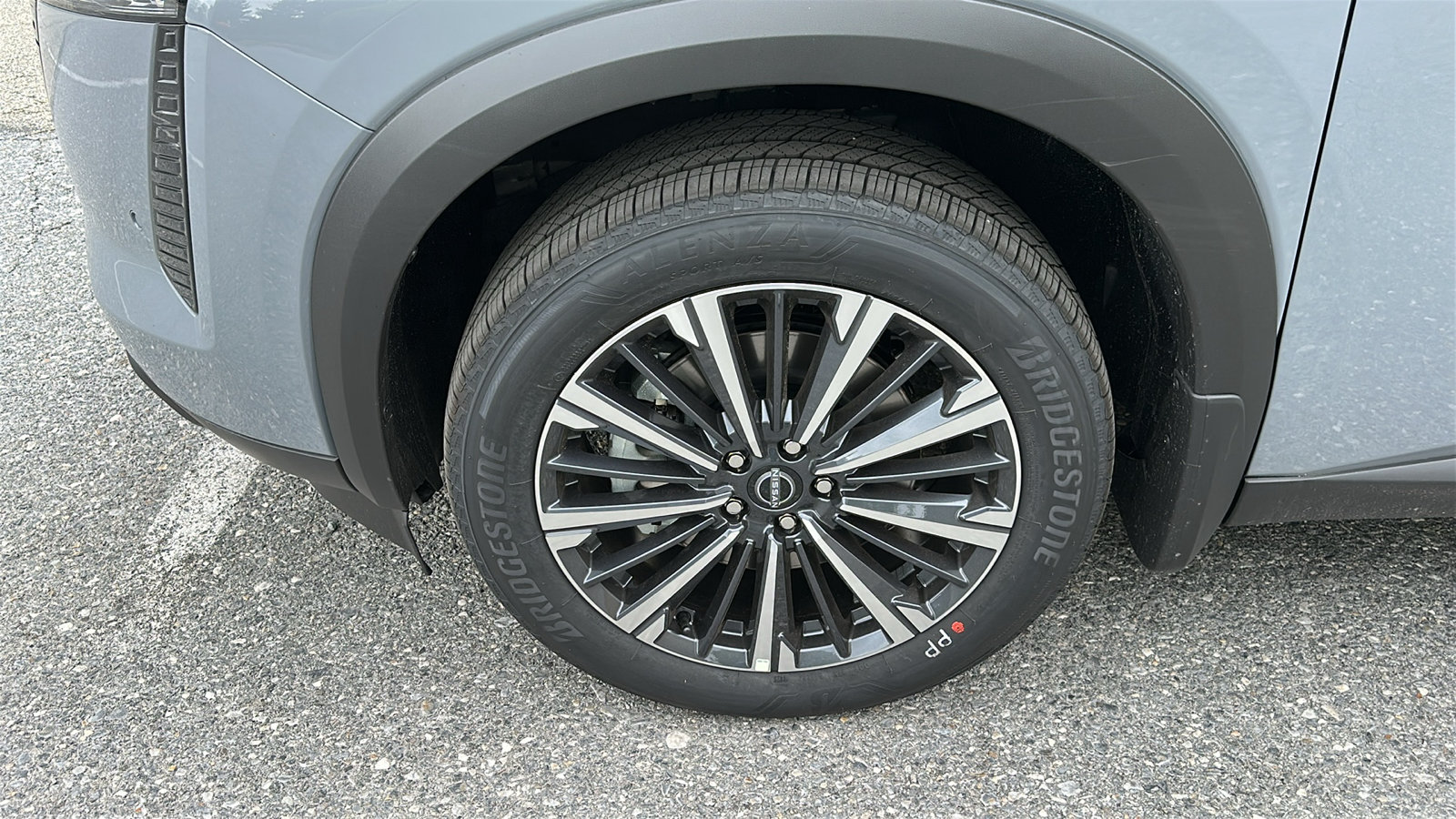 New 2026 Nissan Pathfinder Platinum AWD/4WD image 6