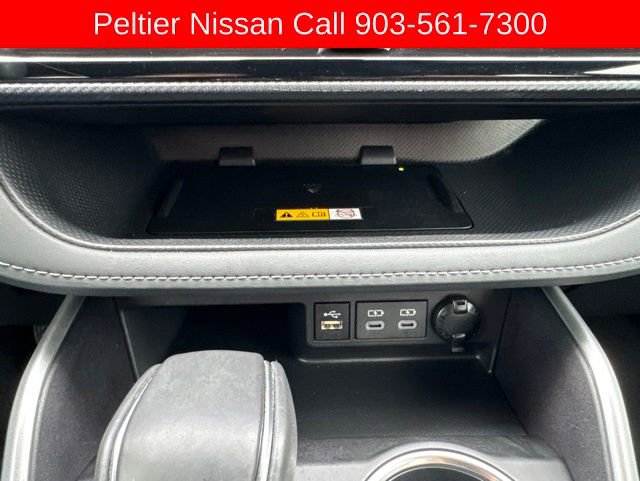 Used 2024 Toyota Highlander XSE FWD image 17