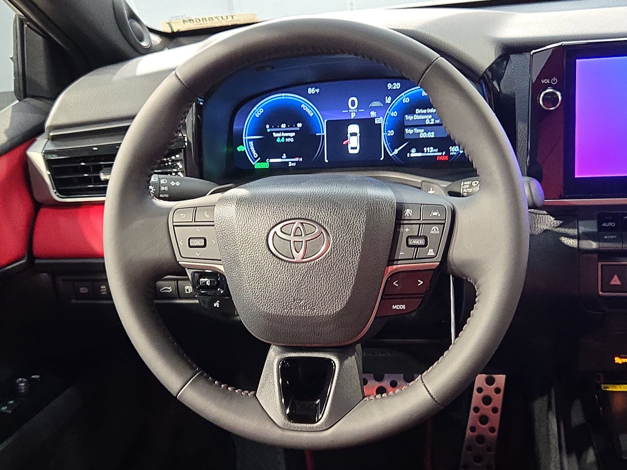 New 2026 Toyota Camry Hybrid FWD image 19
