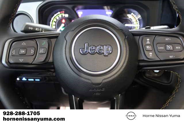 Used 2024 Jeep Wrangler Unlimited AWD/4WD image 9