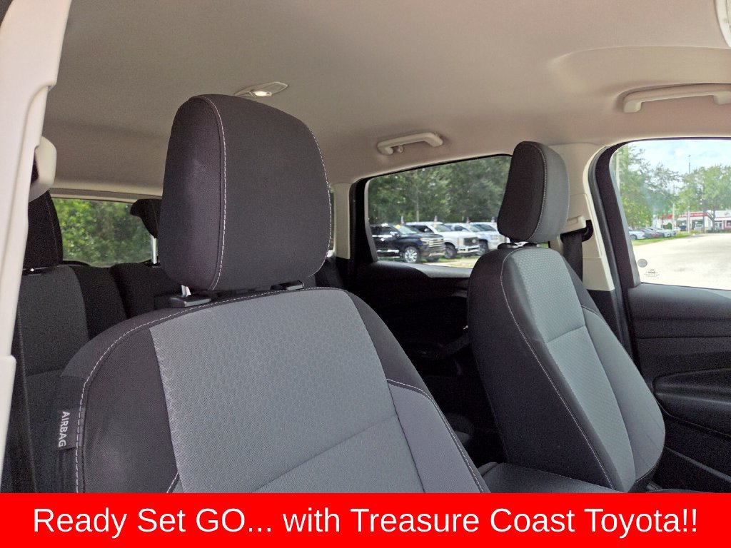 Used 2018 Ford Escape SE w/ SE Sync 3 Package FWD image 16