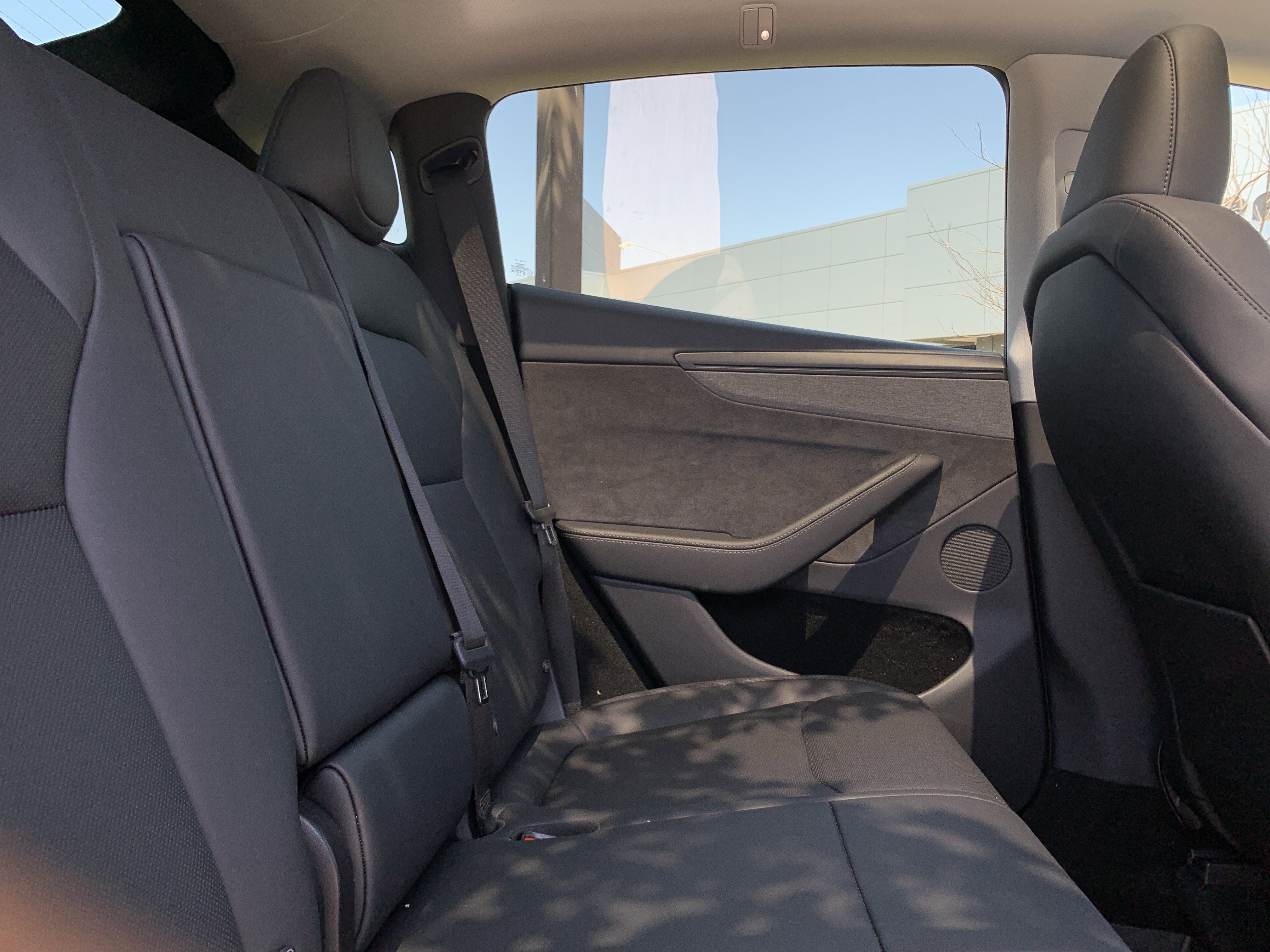 Used 2026 Tesla Model Y AWD image 33
