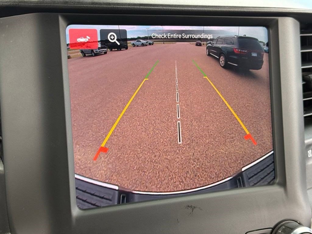 Used 2024 RAM 3500 Big Horn AWD/4WD image 24