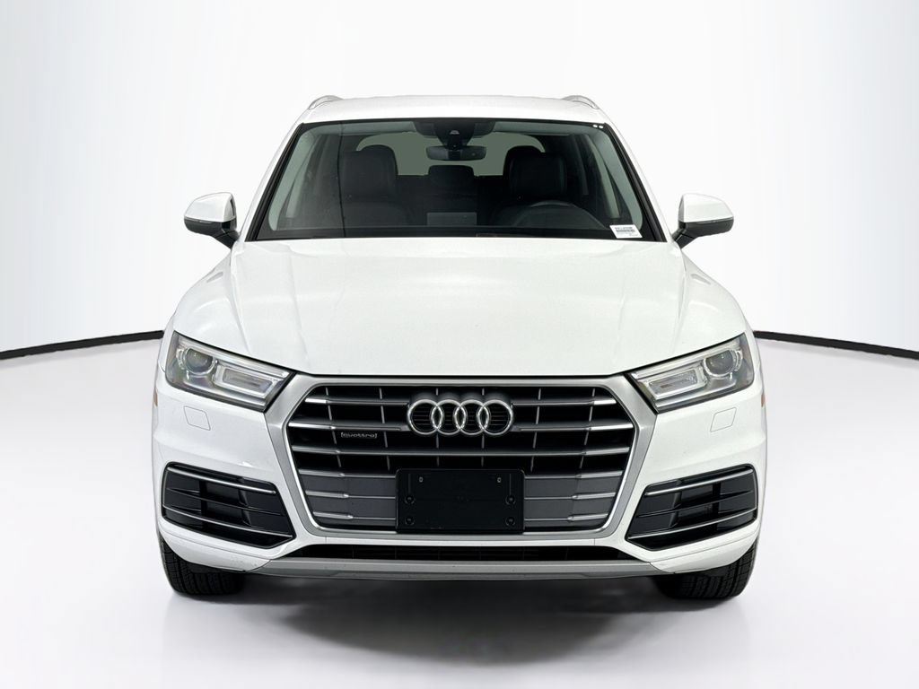 Used 2019 Audi Q5 2.0T Premium w/ Convenience Package AWD/4WD image 2