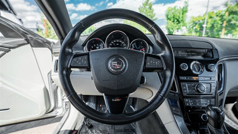 Used 2013 Cadillac CTS V RWD image 27