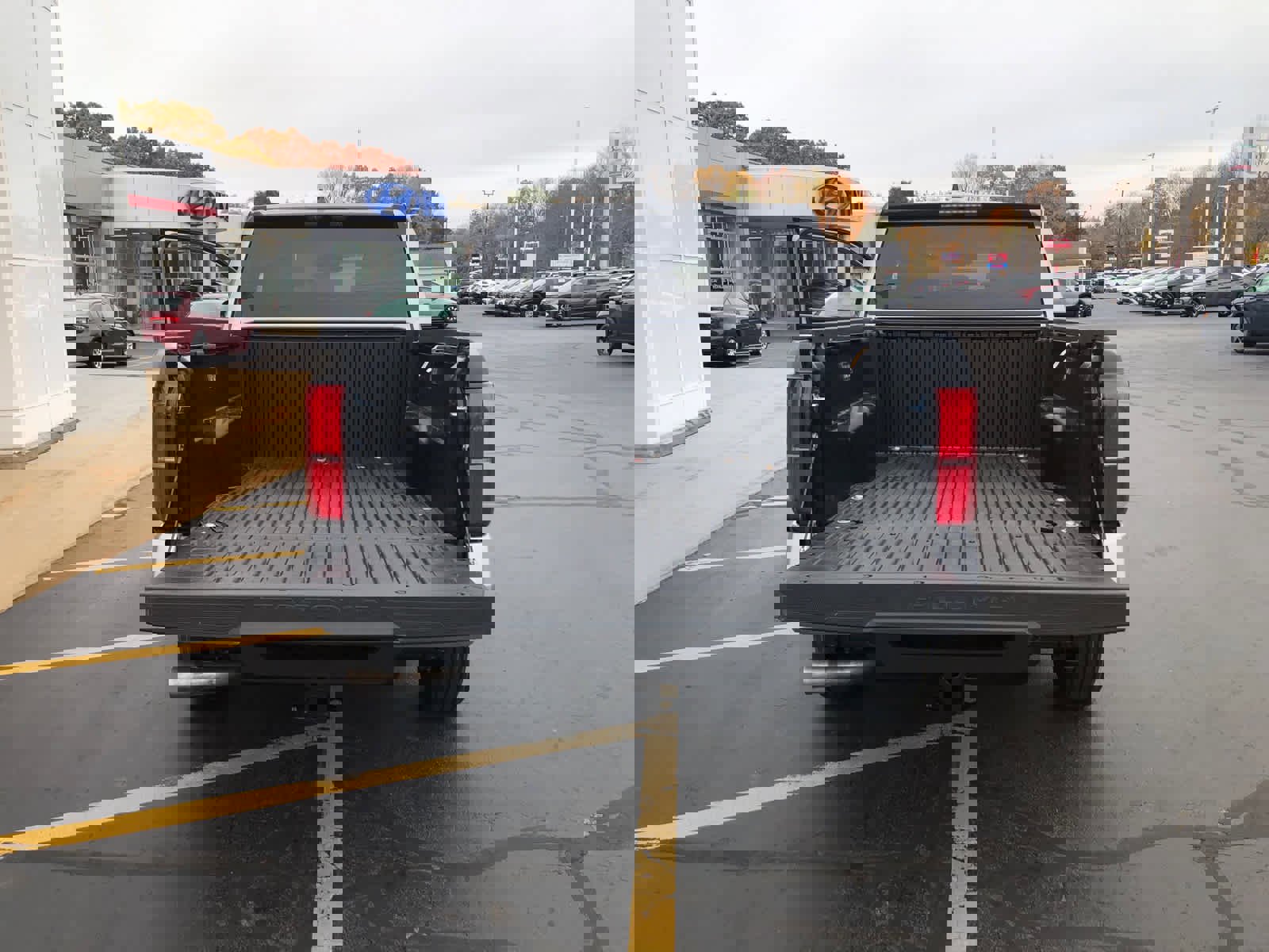 New 2025 Toyota Tacoma SR5 image 17