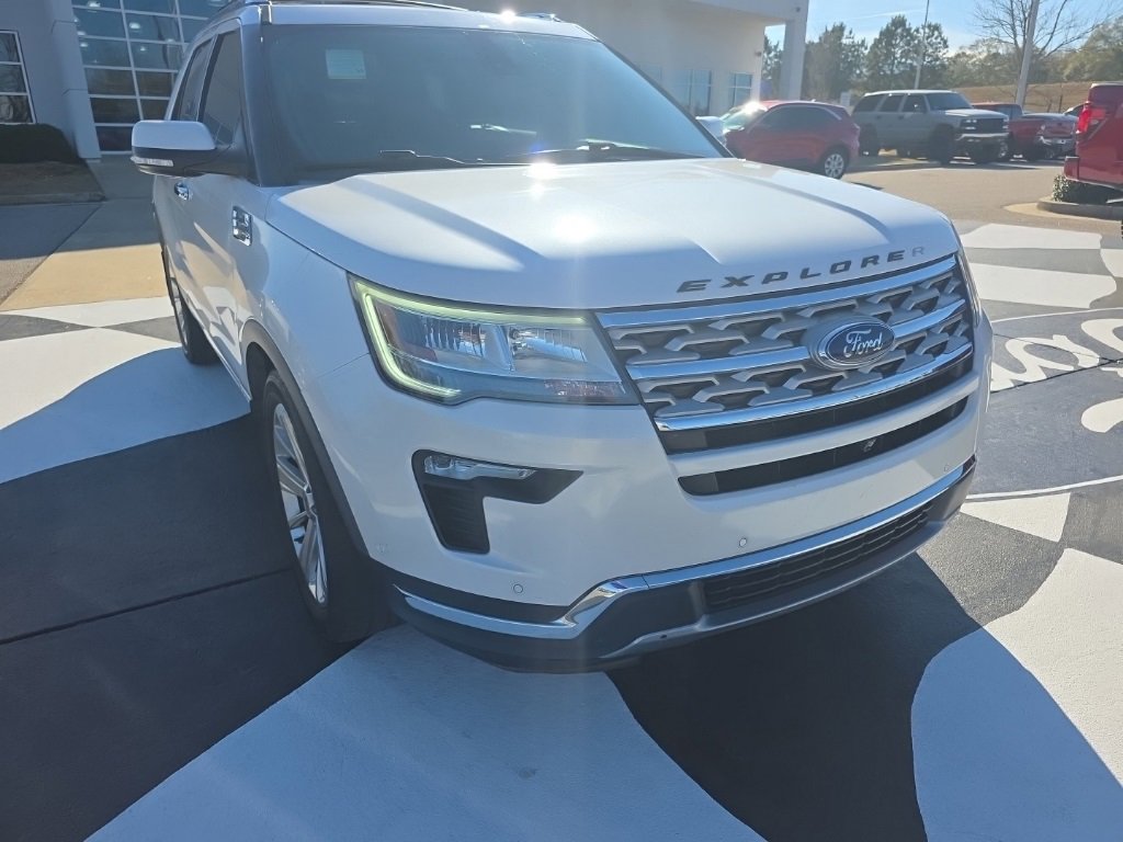 Used 2018 Ford Explorer Limited w/ Equipment Group 301A image 2