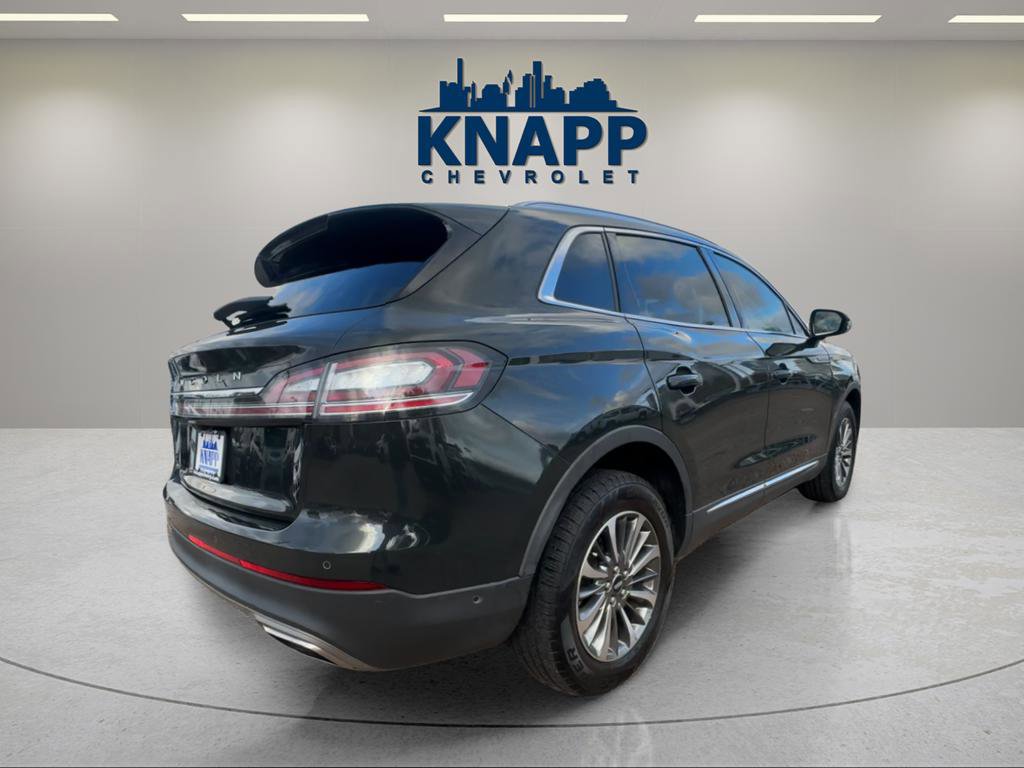 Used 2022 Lincoln Nautilus Reserve AWD/4WD image 5