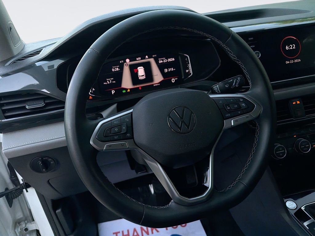 Used 2022 Volkswagen Taos SEL AWD/4WD image 11