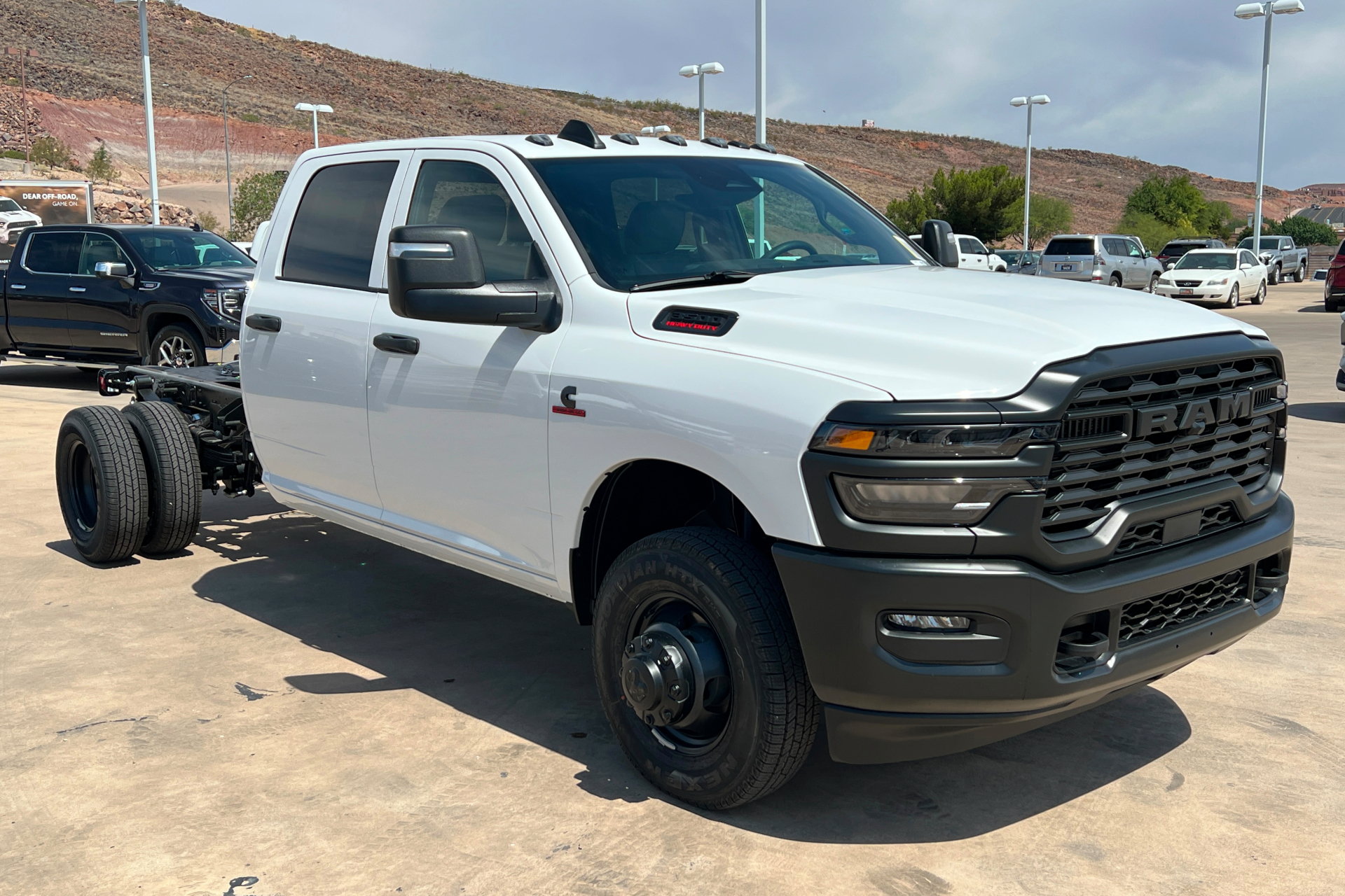 New 2026 RAM 3500 Tradesman AWD/4WD image 7