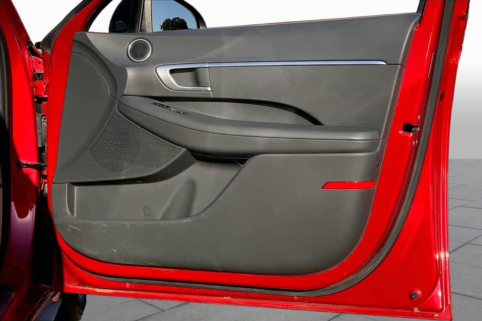 Used 2021 Hyundai Sonata SE FWD image 22