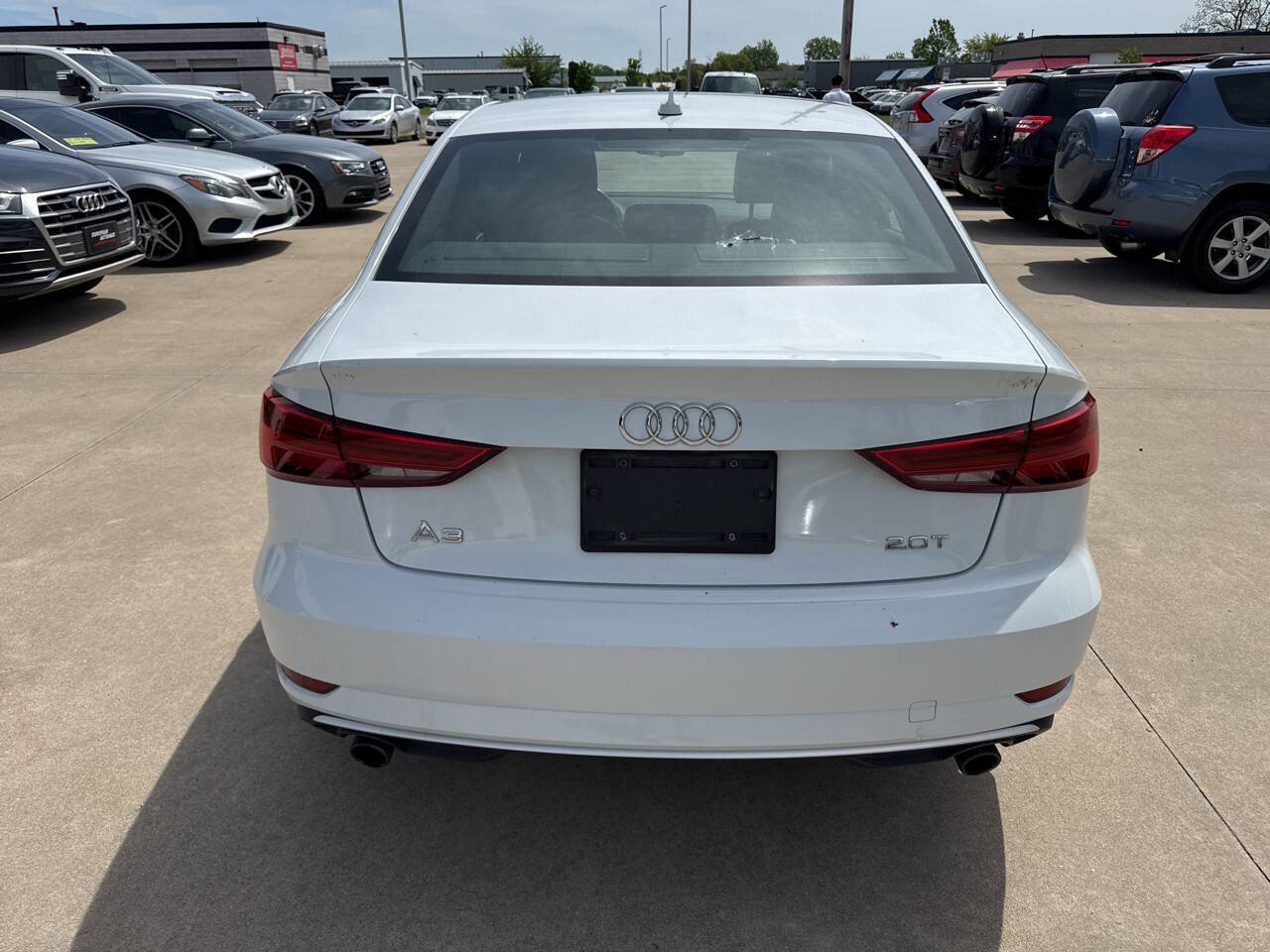 Used 2017 Audi A3 2.0T Premium w/ Convenience Package AWD/4WD image 4