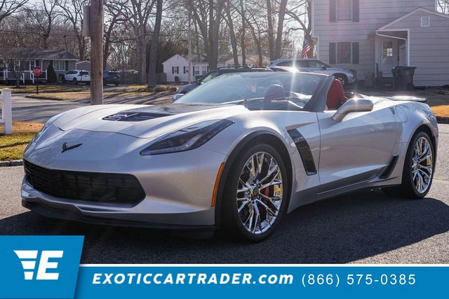 Used 2015 Chevrolet Corvette Z06 w/ 3LZ Preferred Equipment Group RWD image 1