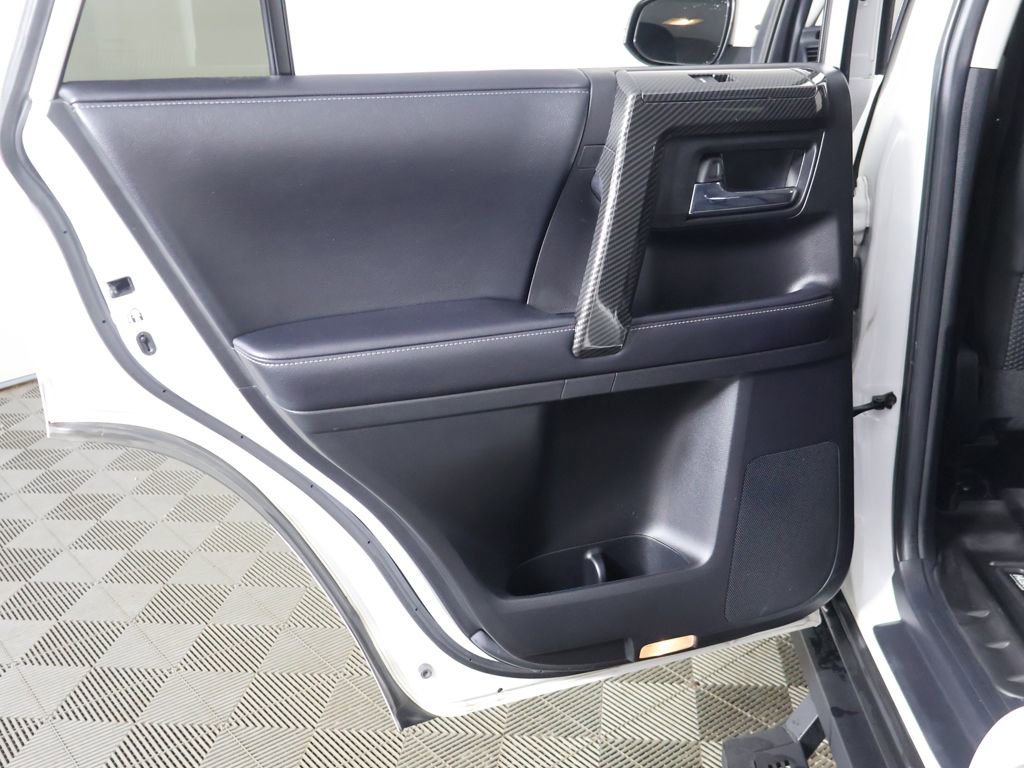Used 2019 Toyota 4Runner SR5 Premium AWD/4WD image 24