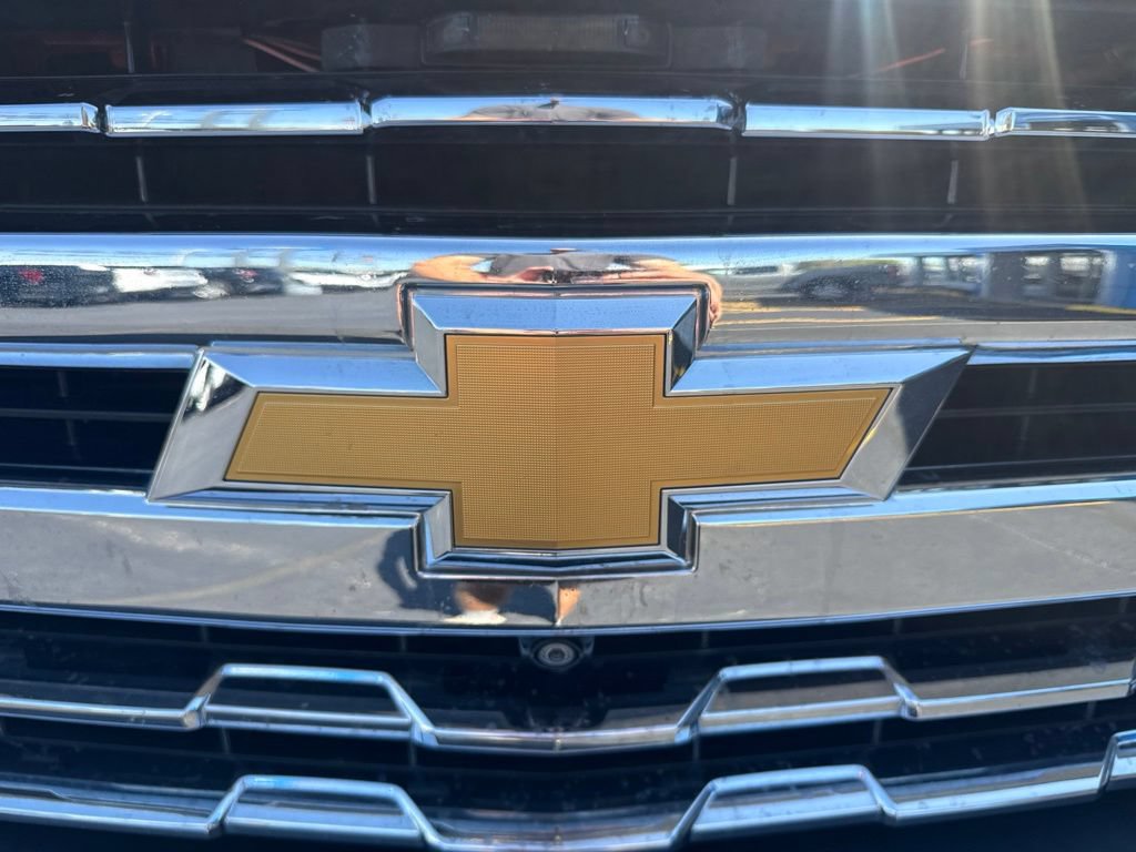 Used 2021 Chevrolet Silverado 1500 LTZ w/ LTZ Premium Package AWD/4WD image 11
