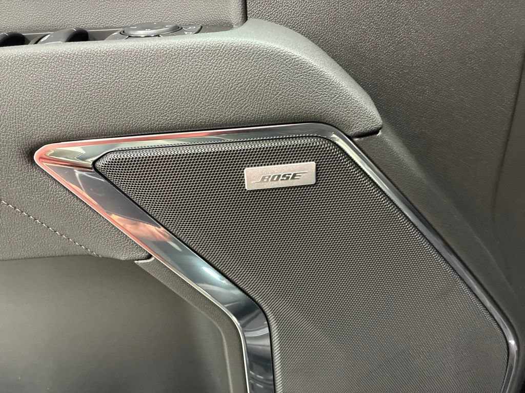 New 2026 GMC Sierra 1500 Elevation w/ Elevation Premium Package AWD/4WD image 23