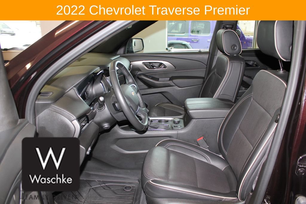 Used 2022 Chevrolet Traverse Premier w/ LPO, Floor Liner Package AWD/4WD image 18