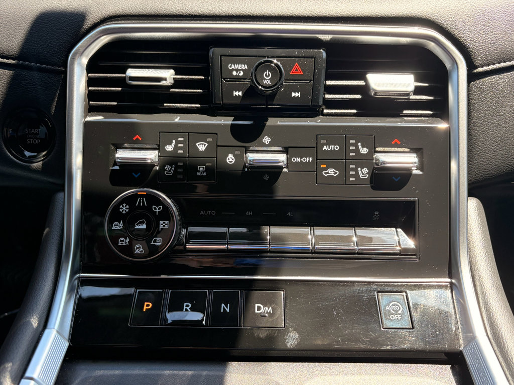 Certified 2025 Nissan Armada Platinum AWD/4WD image 31