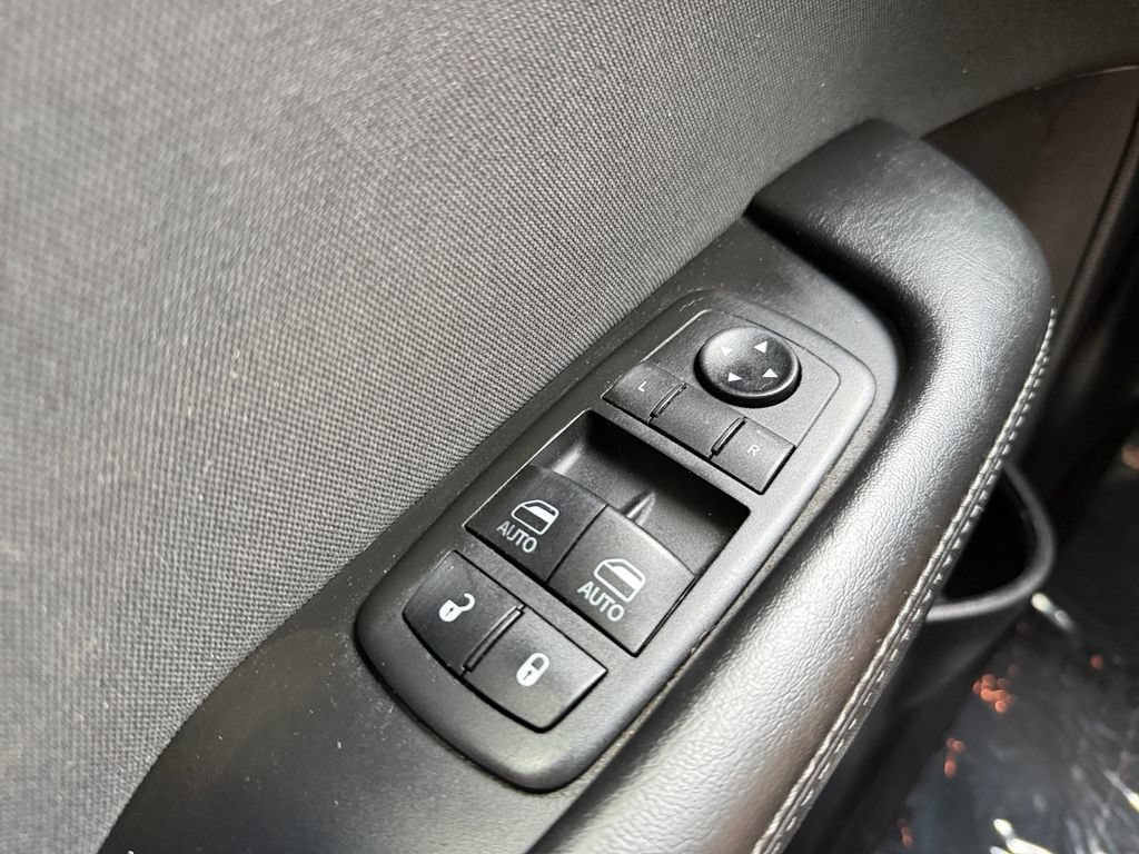 Used 2019 Dodge Challenger R/T RWD image 25