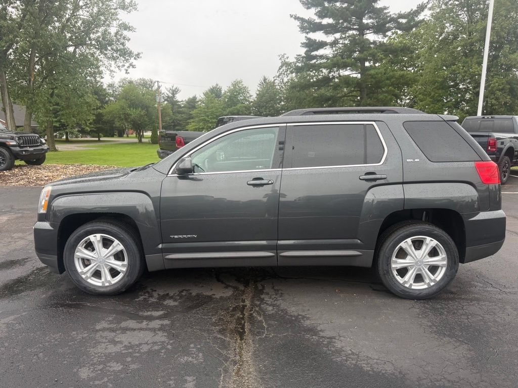 Used 2017 GMC Terrain SLE w/ Convenience Package FWD image 7