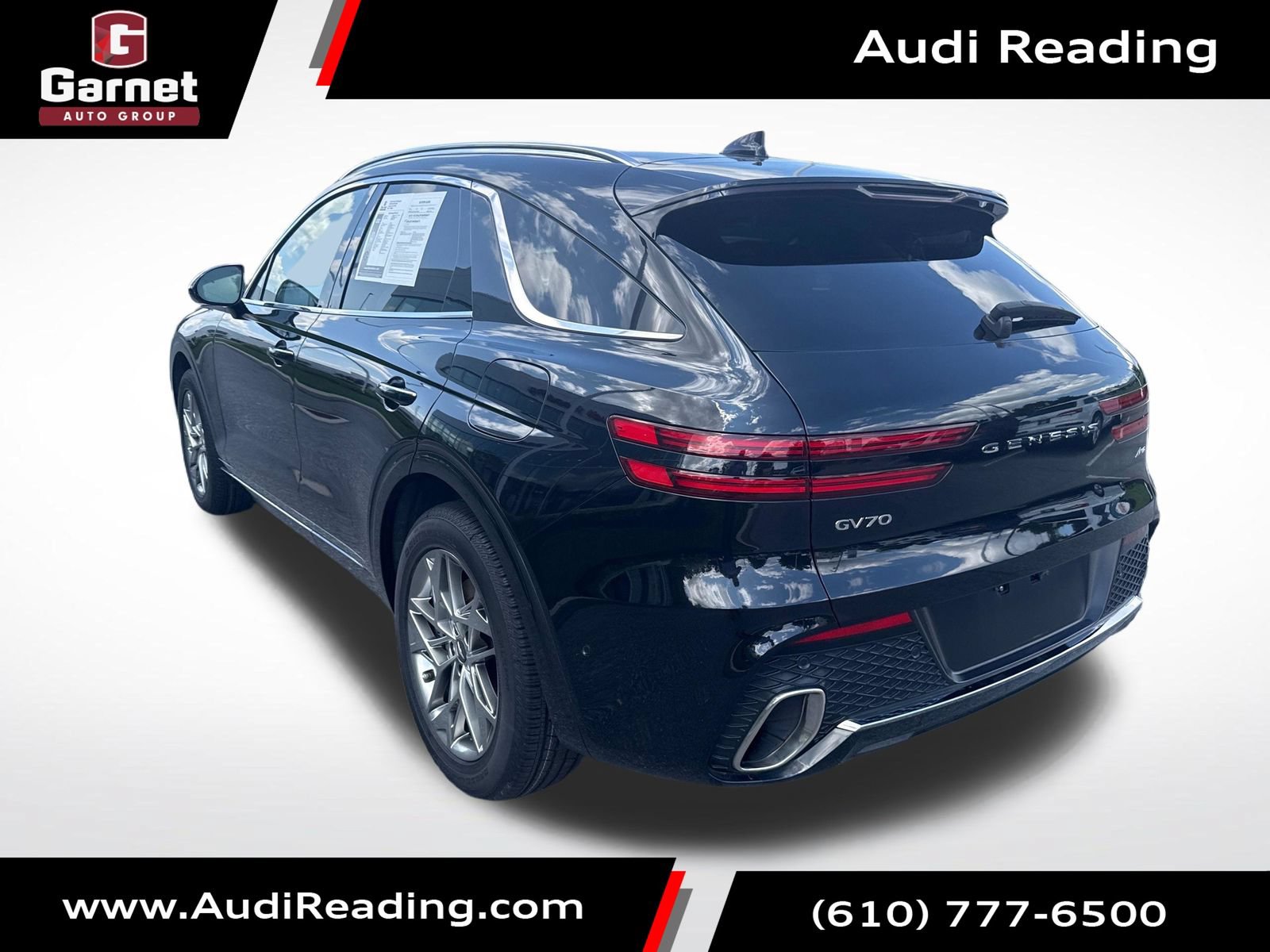 Used 2023 Genesis GV70 2.5T w/ Advanced Package AWD/4WD image 3