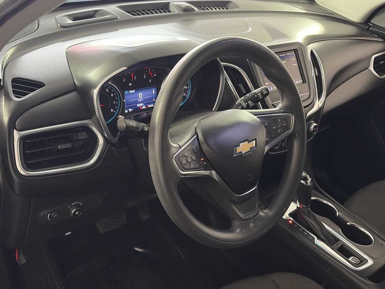 Used 2021 Chevrolet Equinox LT AWD/4WD image 11