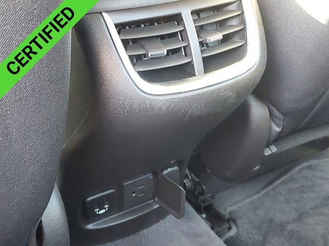 Certified 2017 Chevrolet Malibu LT image 21