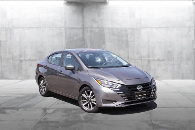 Certified 2025 Nissan Versa SV FWD image 2
