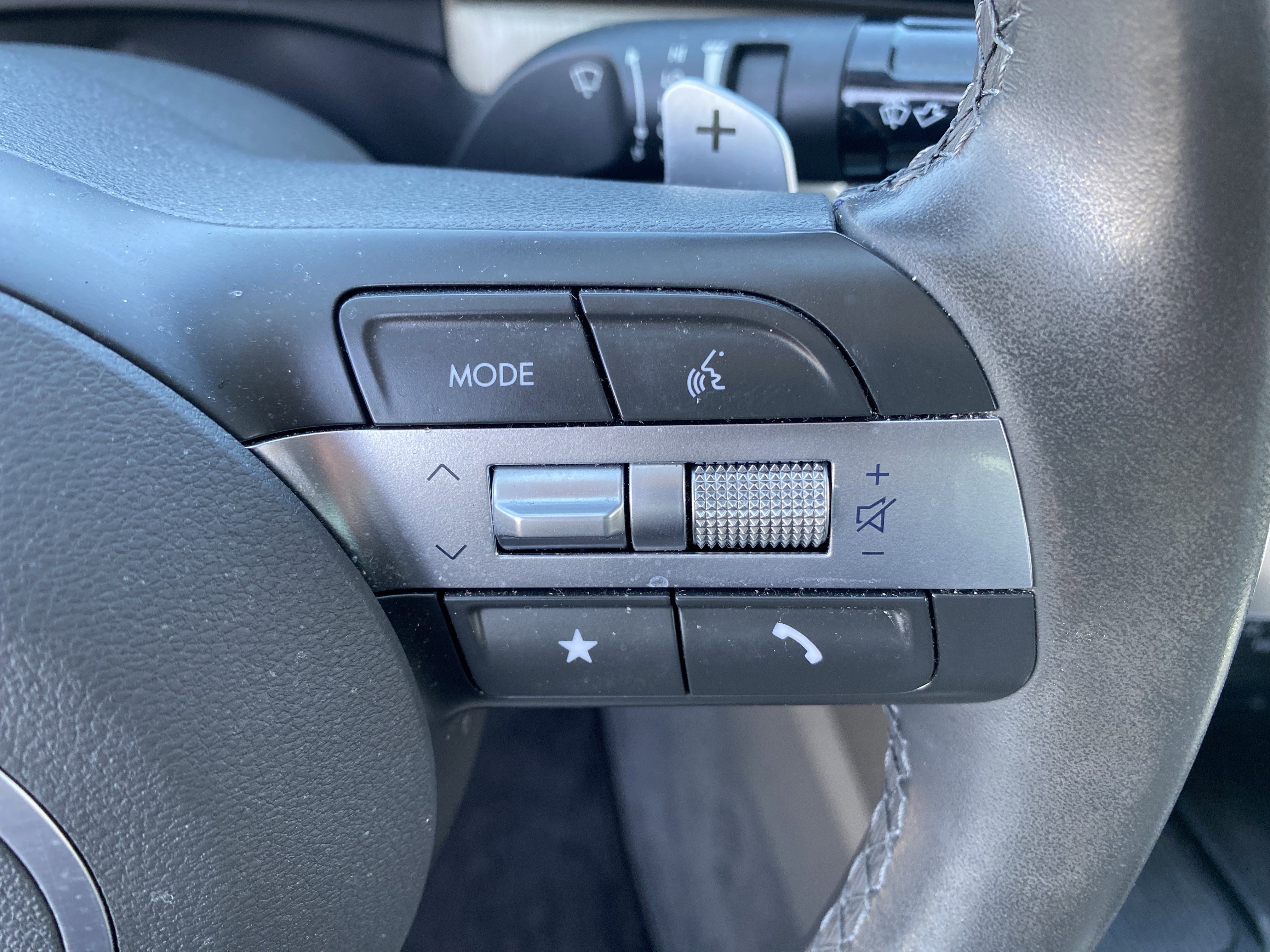 Certified 2025 Hyundai Sonata SEL image 28