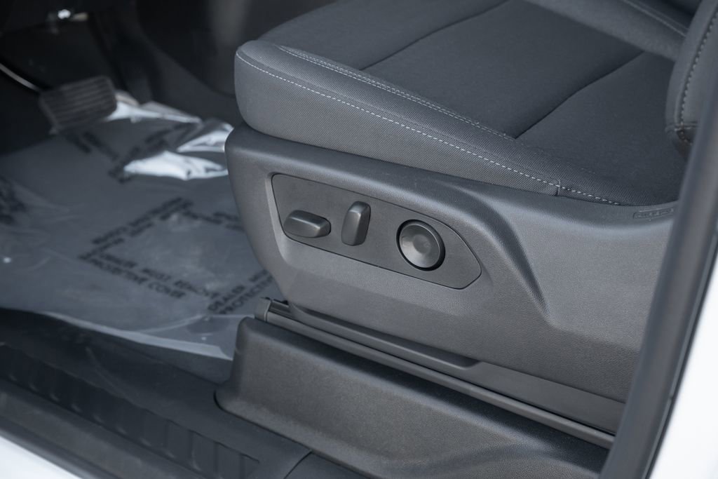 New 2026 Chevrolet Tahoe LS w/ LPO, Hit The Road Package image 16