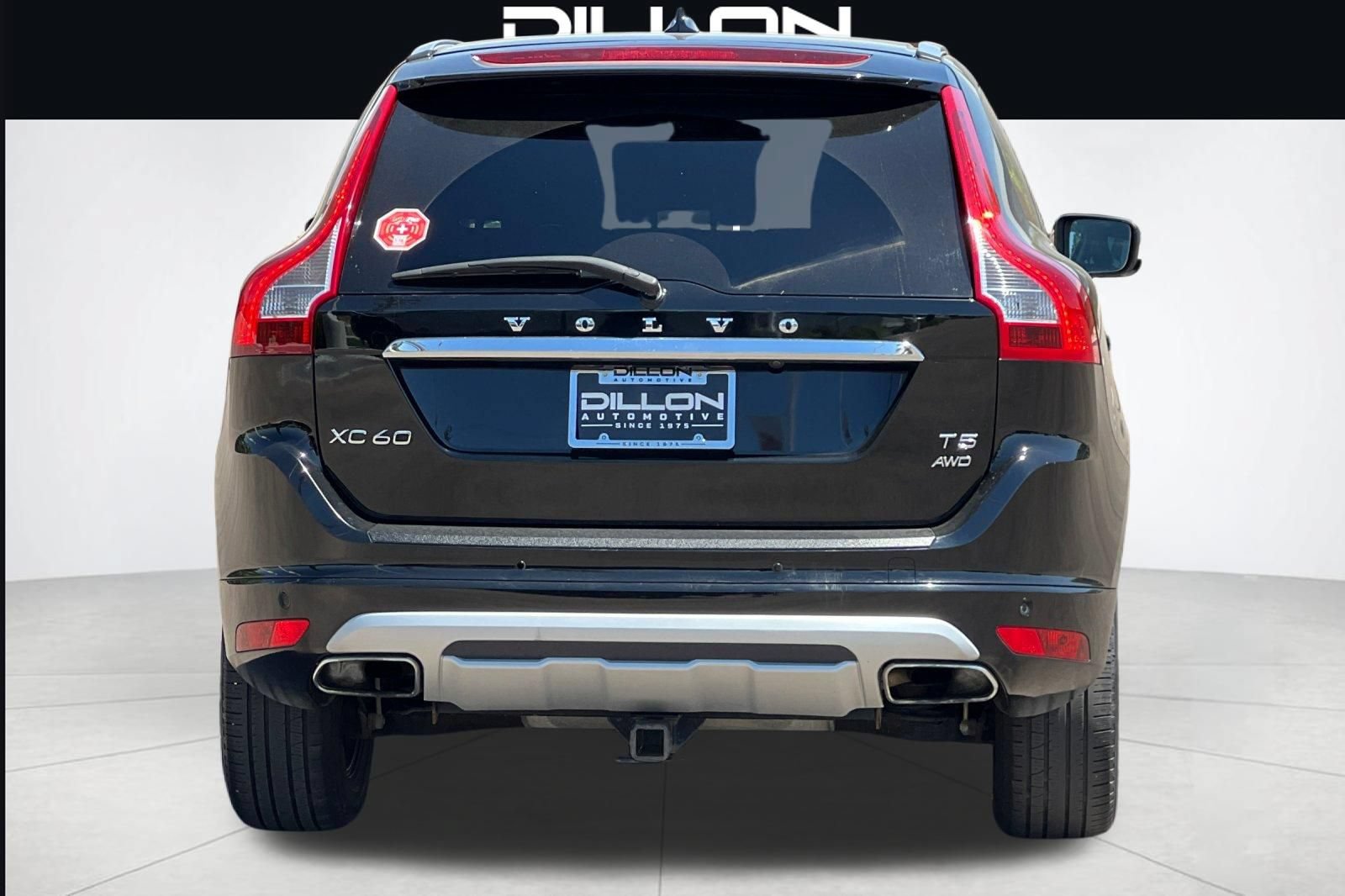 Used 2017 Volvo XC60 T5 Dynamic w/ Advanced Package AWD/4WD image 5