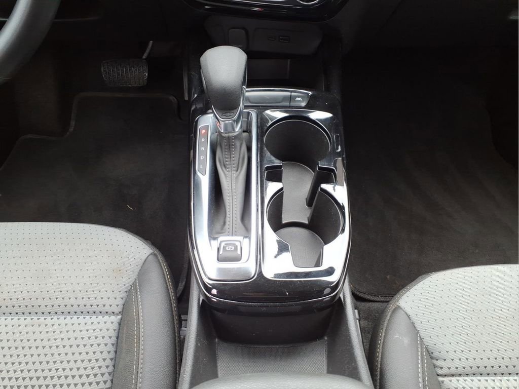 Used 2024 Chevrolet Trax LT w/ Driver Confidence Package image 28