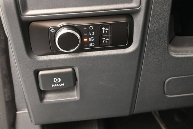 Used 2023 Ford Expedition XL AWD/4WD image 17