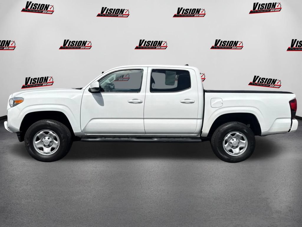 Used 2020 Toyota Tacoma SR AWD/4WD image 9